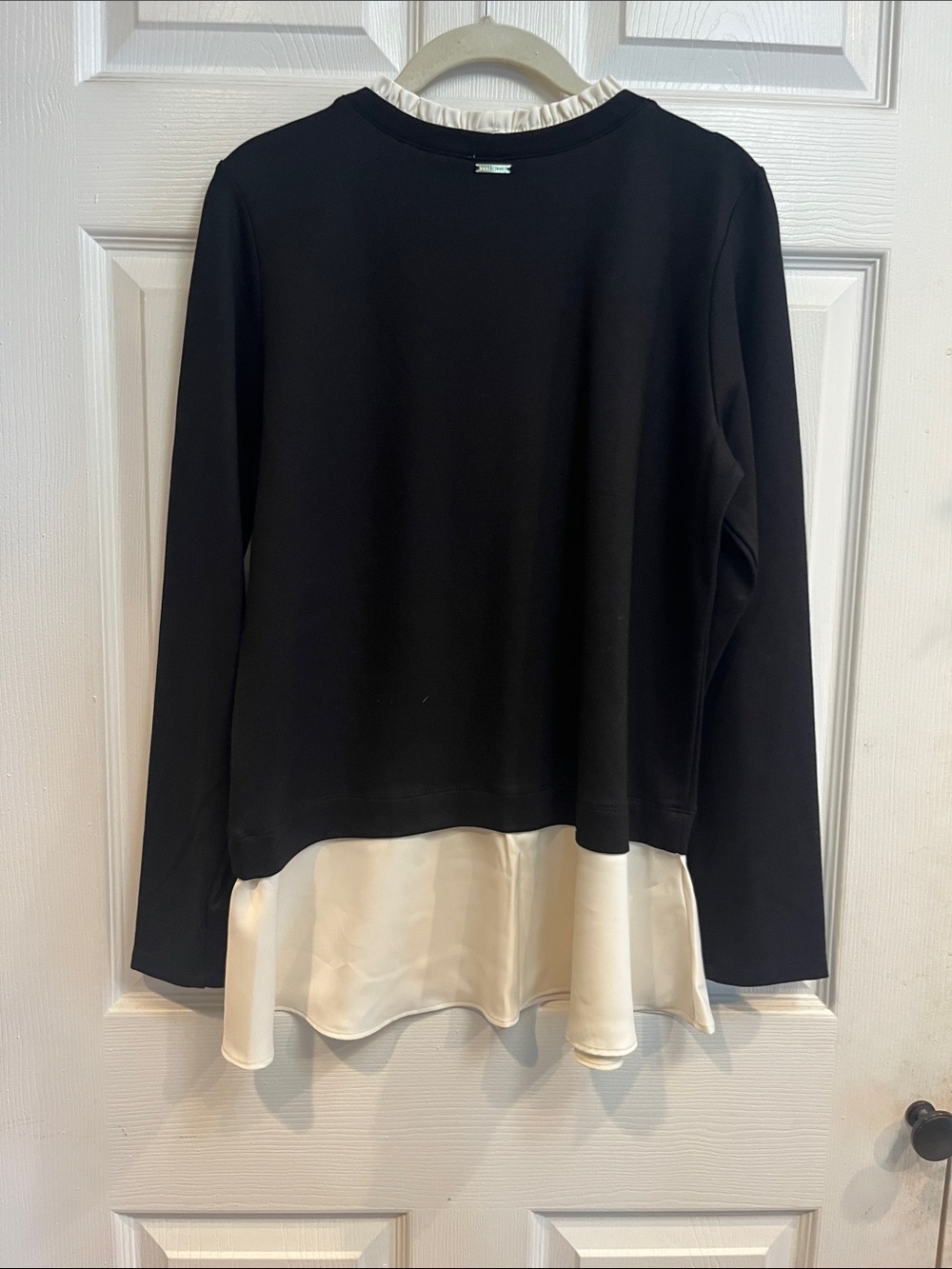 Anne Klein Black Top with Cream Ruffle Hem and Neck - Picture 5 of 6